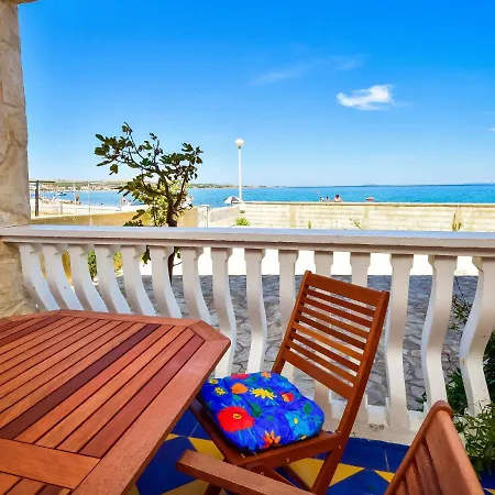 Διαμέρισμα Fliri By Interhome