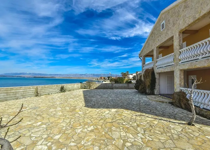 Διαμέρισμα Fliri By Interhome