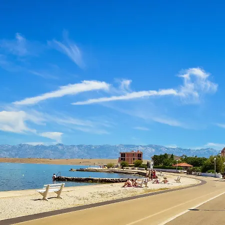 Fliri By Interhome *