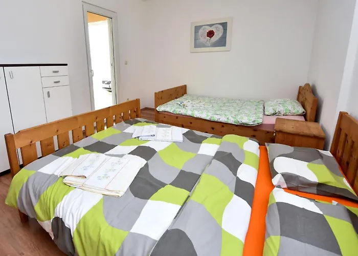 Fliri By Interhome דירה