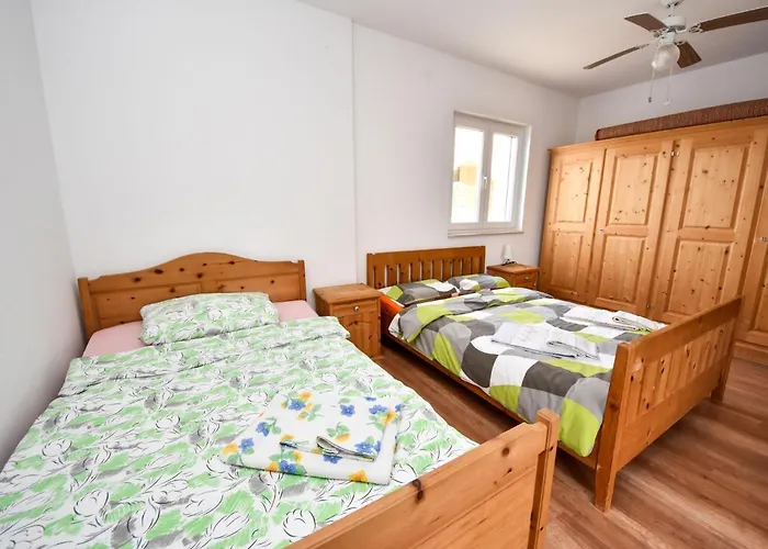 Fliri By Interhome * ויר